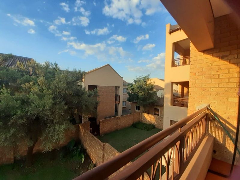 Apartment For Sale in Highveld - Photo 3