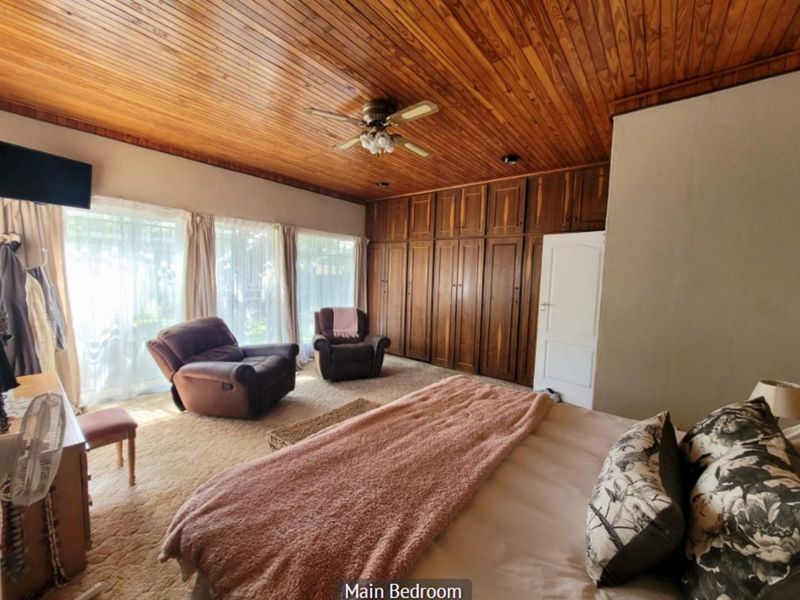 House For Sale in Riebeeckstad - Photo 10
