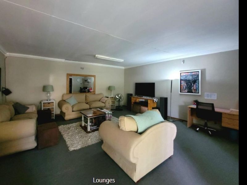 House For Sale in Riebeeckstad - Photo 2