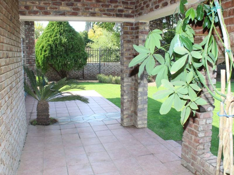 House To Rent in Christiana Central - Photo 5