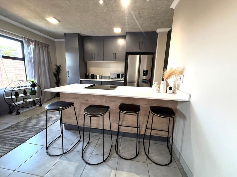 Townhouse For Sale in Montana - Photo 5
