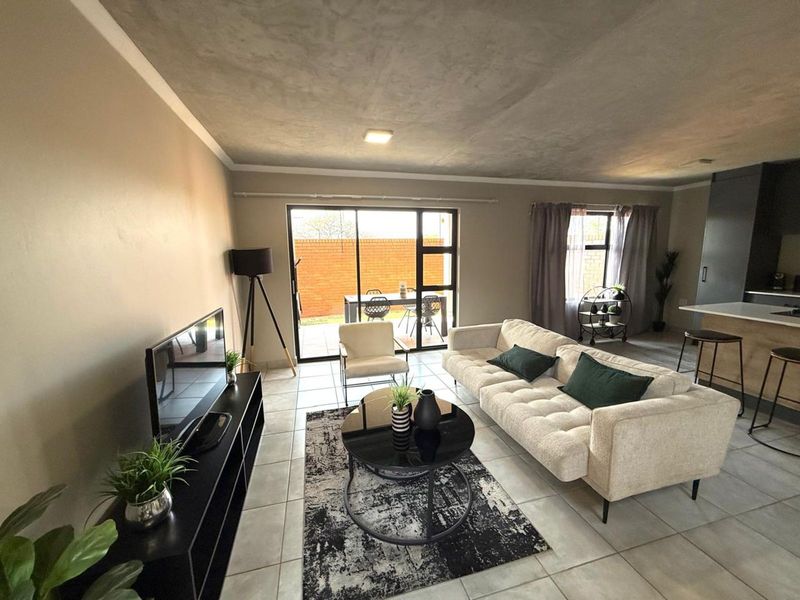 Townhouse For Sale in Montana - Photo 6