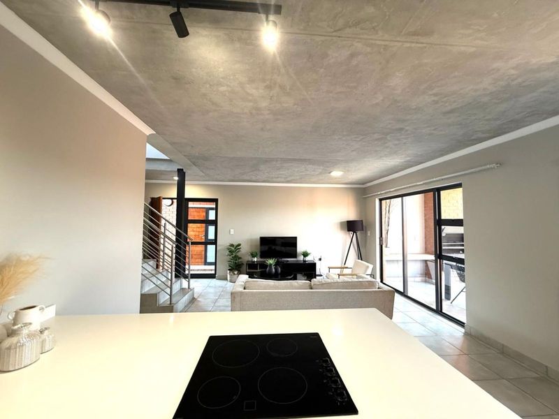 Townhouse For Sale in Montana - Photo 9