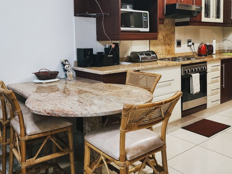 Apartment To Rent in Sheffield Beach - Photo 3