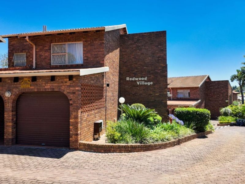 House For Sale in Corlett Gardens - Photo 2