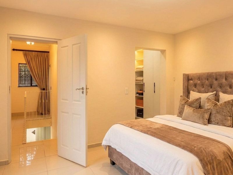 House For Sale in Sharonlea - Photo 7