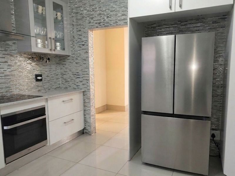 House For Sale in Sharonlea - Photo 4