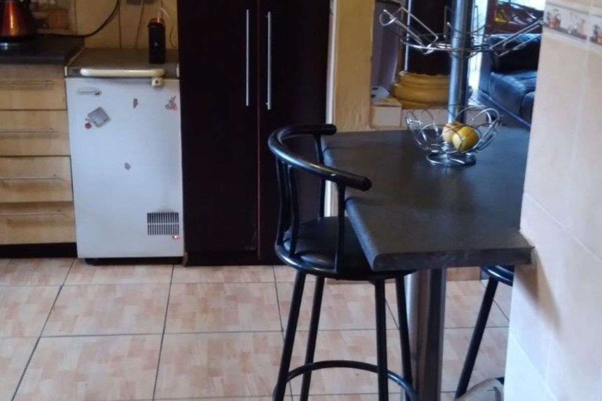 House For Sale in Atteridgeville - Photo 5