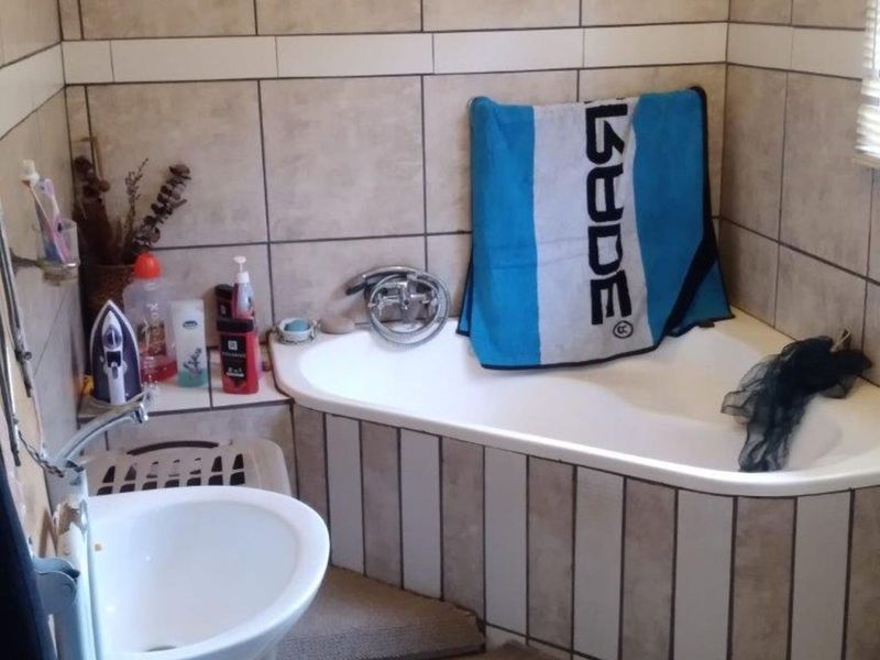 House For Sale in Atteridgeville - Photo 7