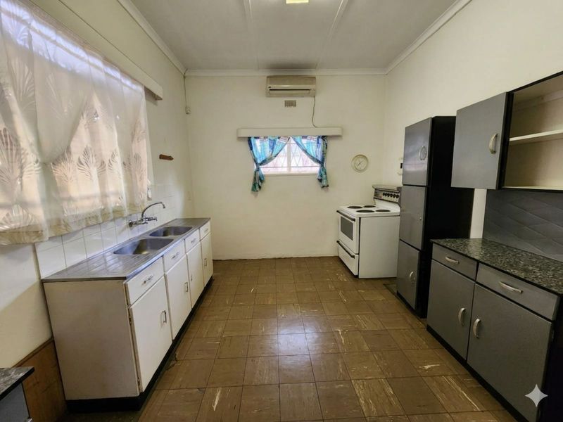 House For Sale in Cassandra - Photo 7