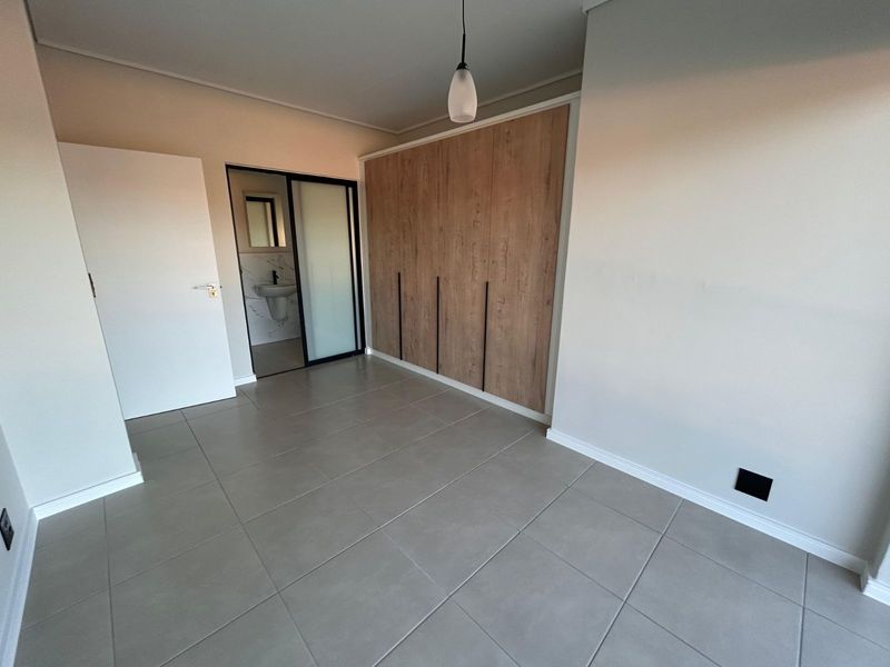 Apartment To Rent in Mooikloof - Photo 4