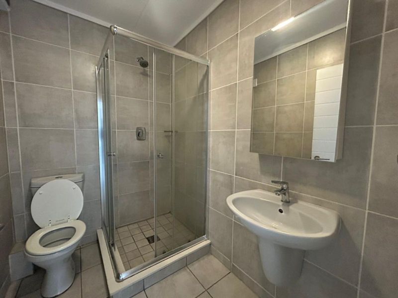 Apartment To Rent in Mooikloof - Photo 9