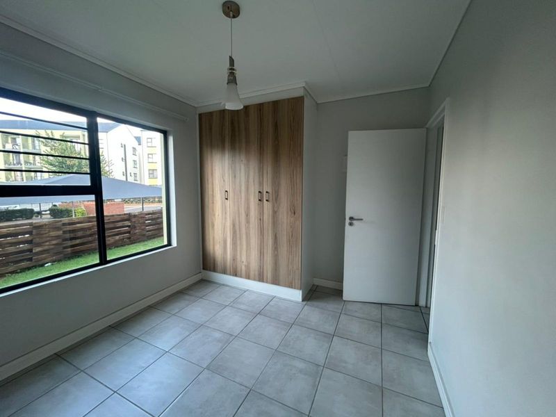 Apartment To Rent in Mooikloof - Photo 7