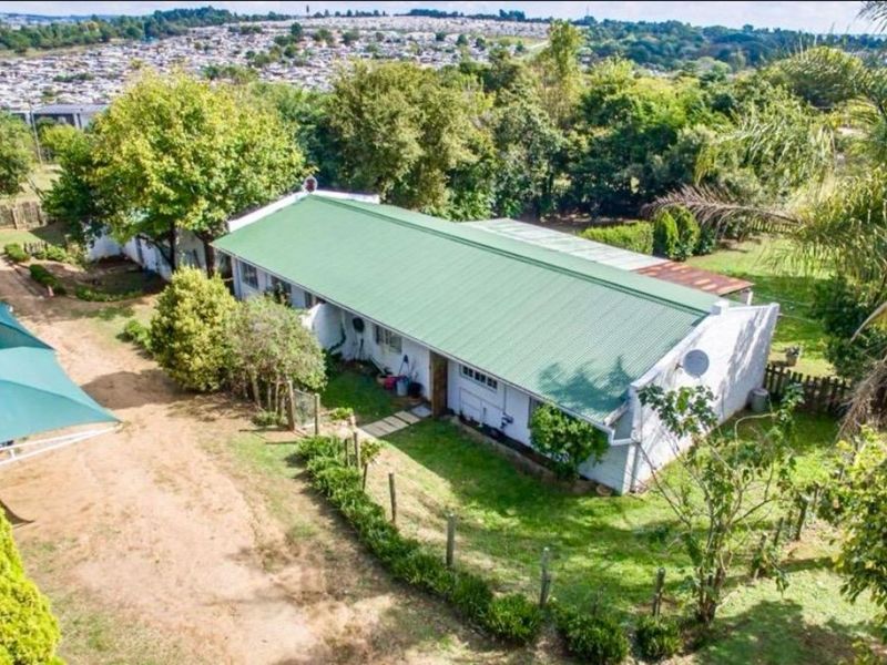 Townhouse For Sale in Fourways - Photo 1