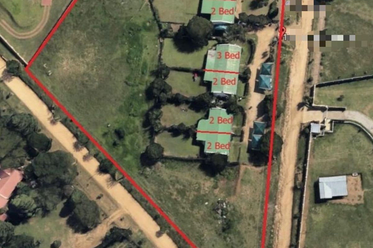 Townhouse For Sale in Fourways - Photo 2