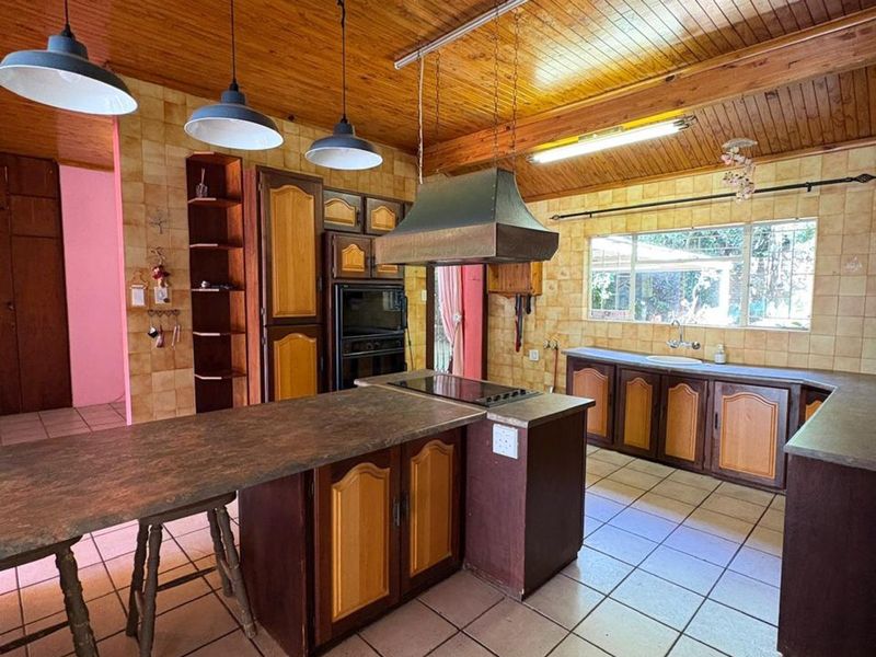 House For Sale in Moreleta Park - Photo 7