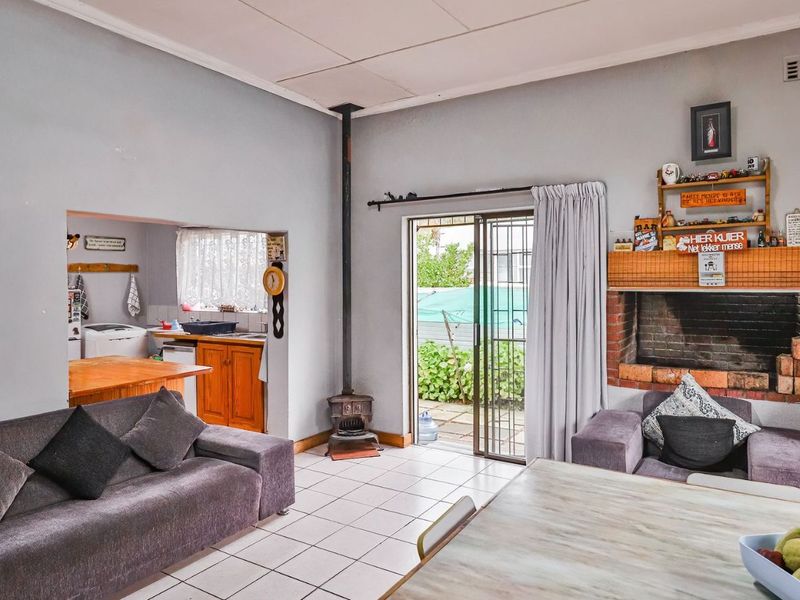 House For Sale in Montagu Central - Photo 3