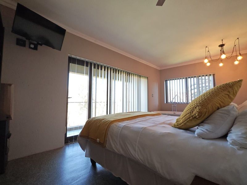 House For Sale in Sunward Park - Photo 10