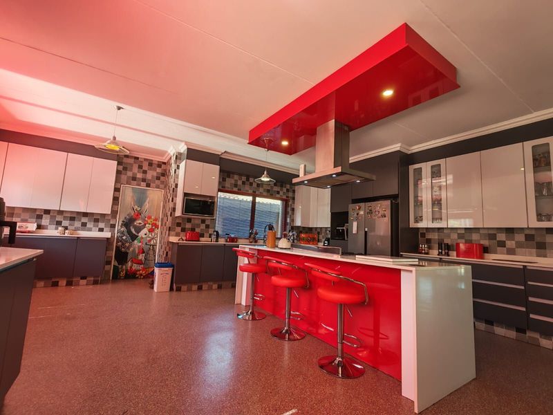 House For Sale in Sunward Park - Photo 9