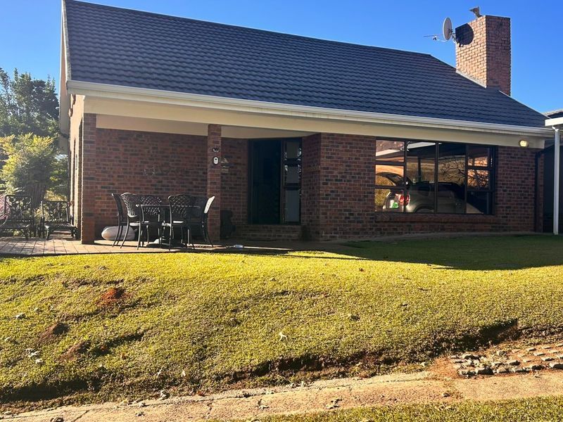 House For Sale in Cathkin Park Central - Photo 1
