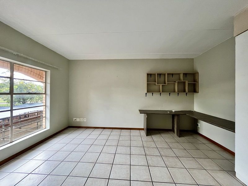 Apartment To Rent in Hatfield - Photo 10