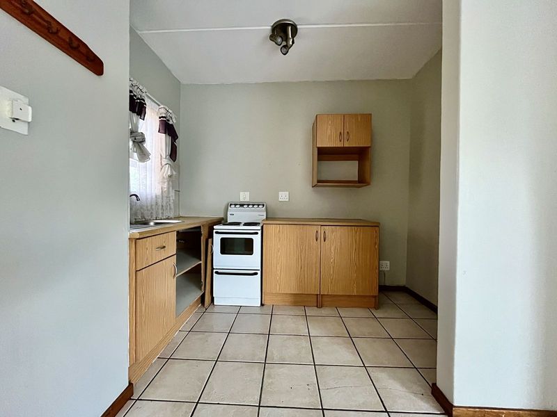Apartment To Rent in Hatfield - Photo 6