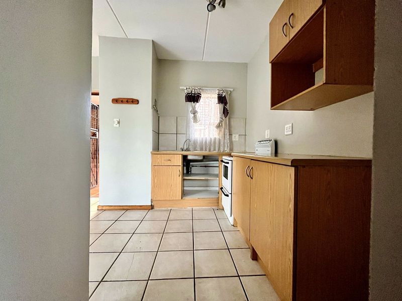 Apartment To Rent in Hatfield - Photo 5