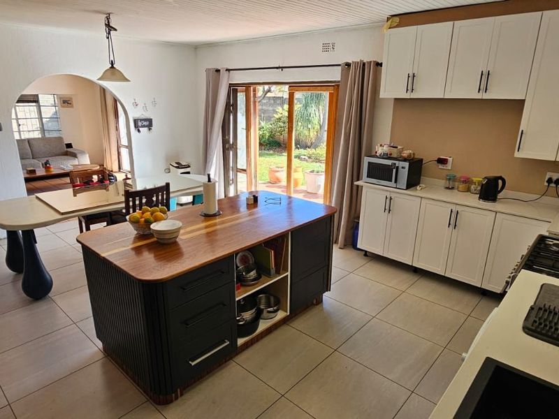 House For Sale in Albertville - Photo 8