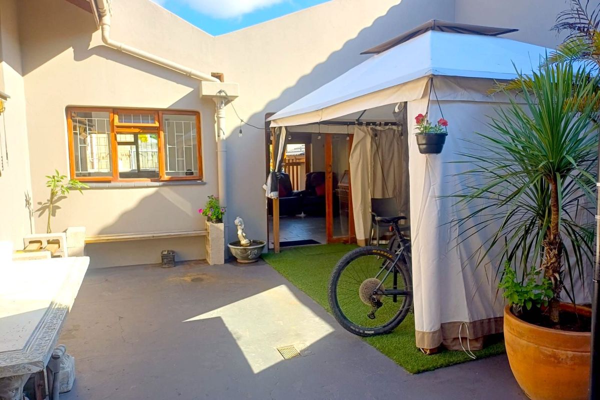 House For Sale in The Village - Photo 4