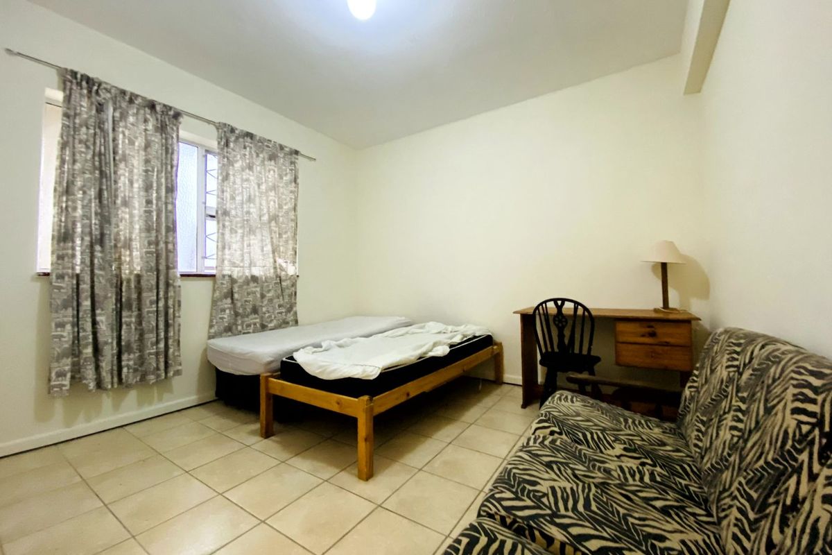 Apartment For Sale in Humewood - Photo 5