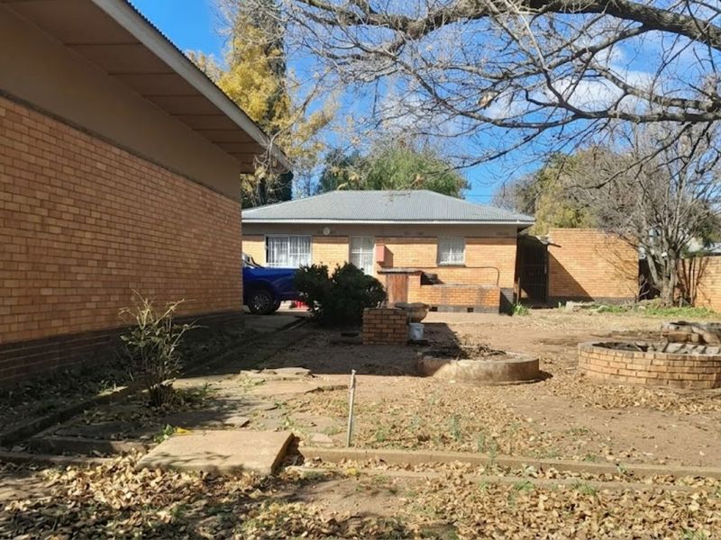 House For Sale in Vrede Central - Photo 3