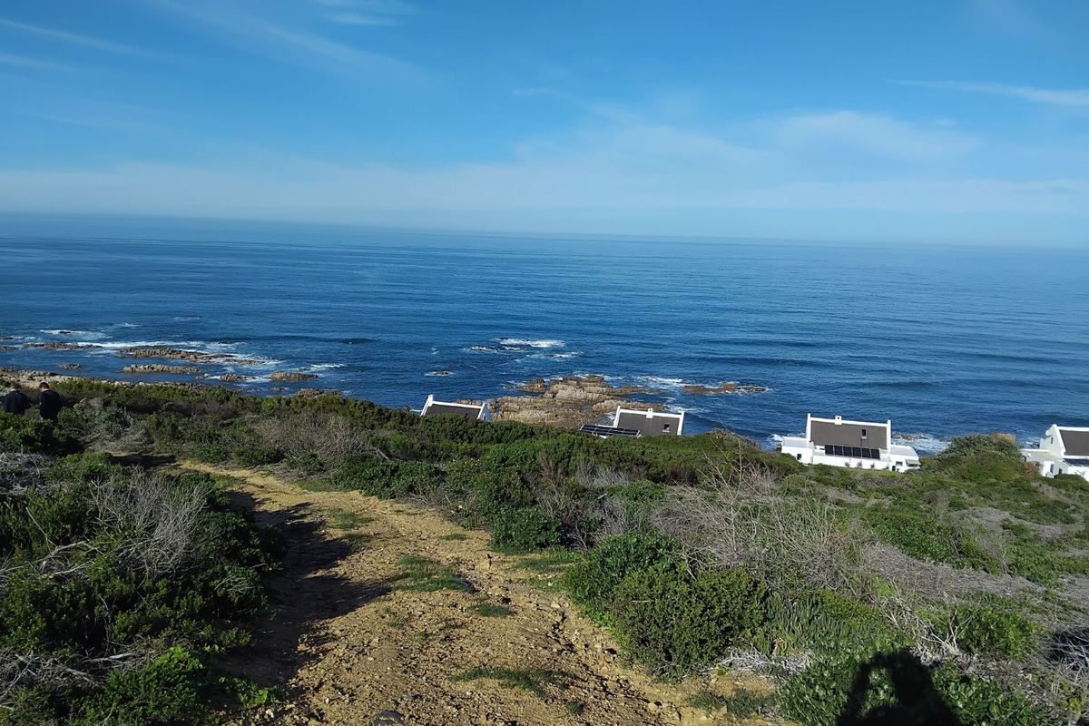 House For Sale in Fynbosstrand - Photo 2