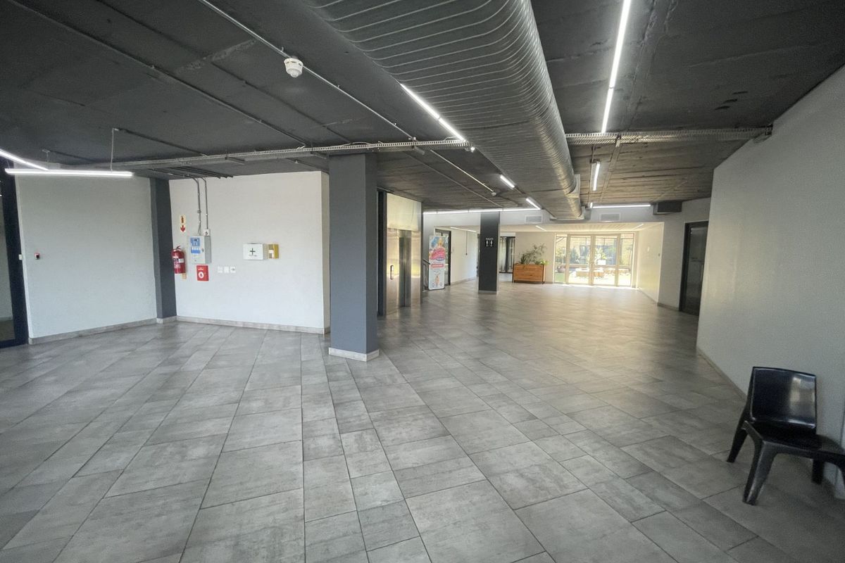 Office For Sale in Hatfield - Photo 4