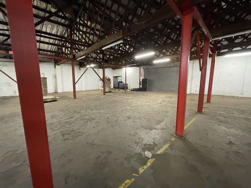 Industrial To Rent in Clayville East - Photo 3