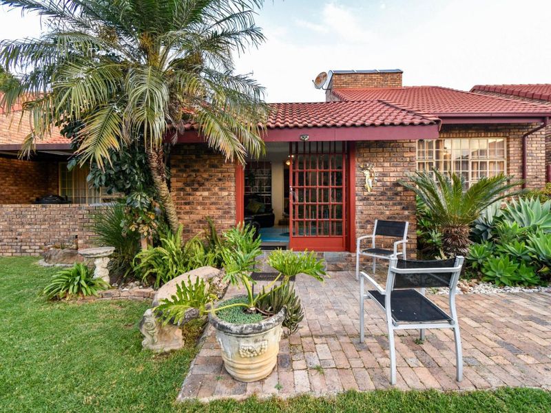 House For Sale in Erasmusrand - Photo 3