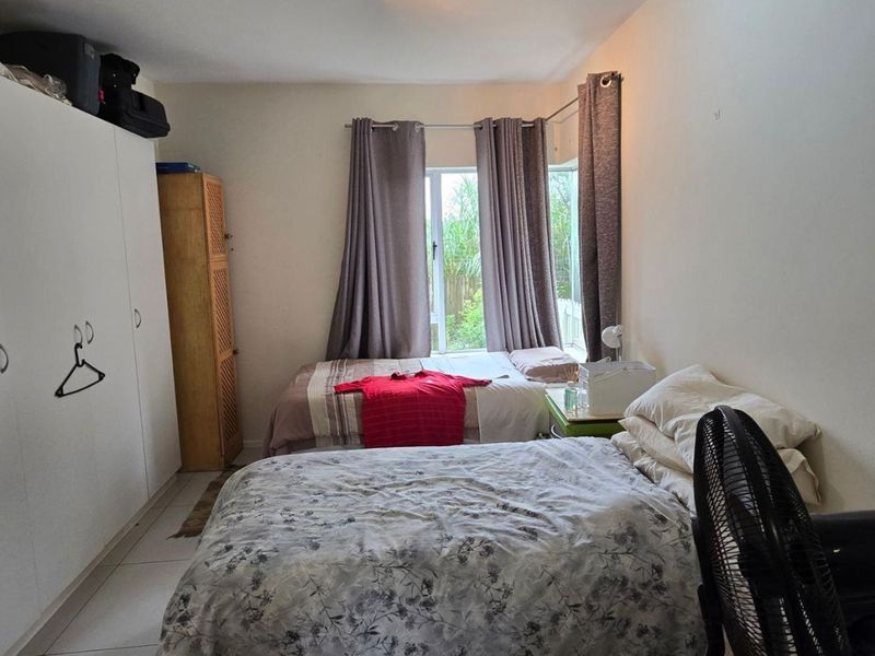 Apartment For Sale in Sheffield Beach - Photo 8