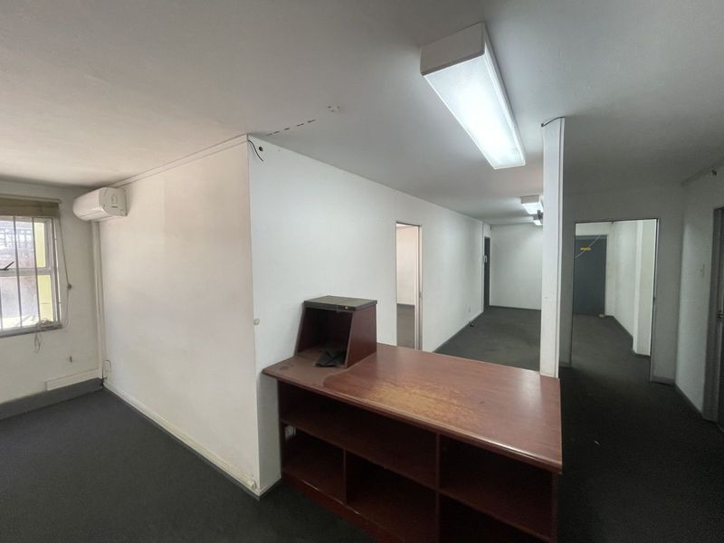 Industrial To Rent in Grand Central - Photo 5
