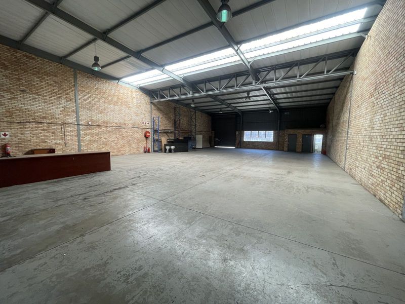 Industrial To Rent in Grand Central - Photo 2