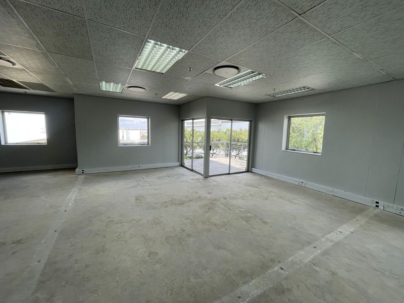 Industrial To Rent in Samrand Business Park - Photo 2