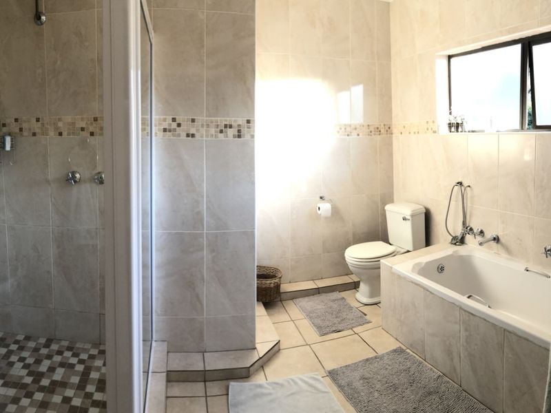 Apartment To Rent in Fairland - Photo 6