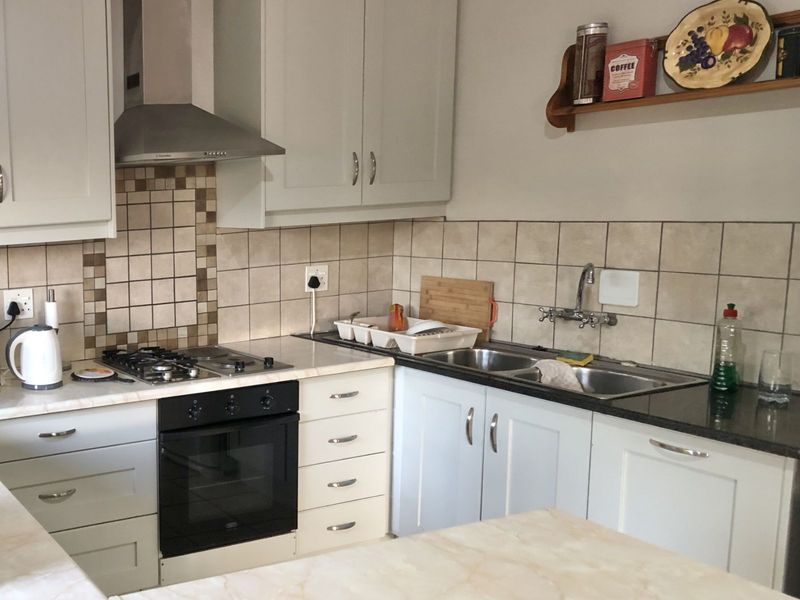 Apartment To Rent in Fairland - Photo 3