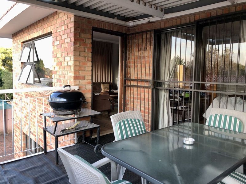 Apartment To Rent in Fairland - Photo 8