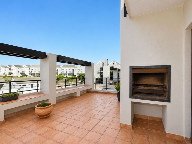 Apartment For Sale in Royal Ascot - Photo 6