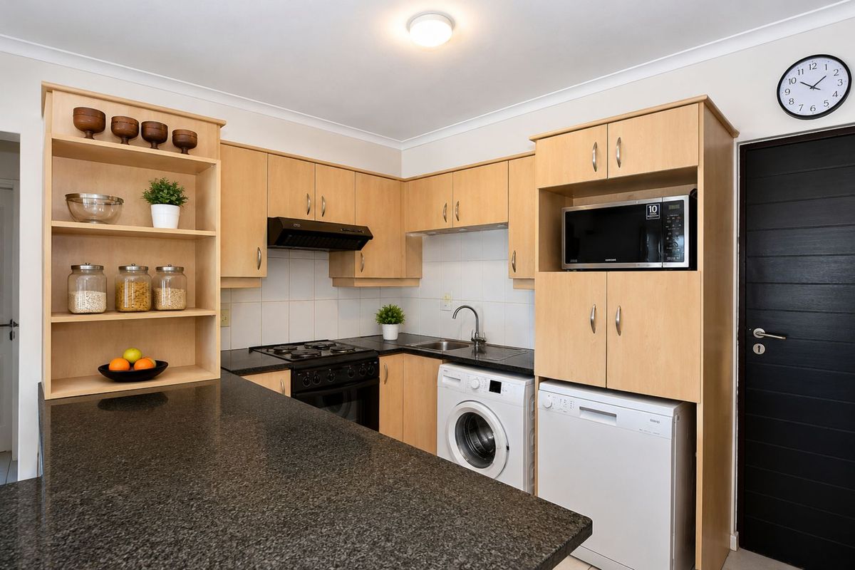 Apartment For Sale in Royal Ascot - Photo 3