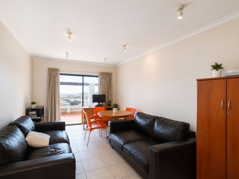 Apartment For Sale in Royal Ascot - Photo 5