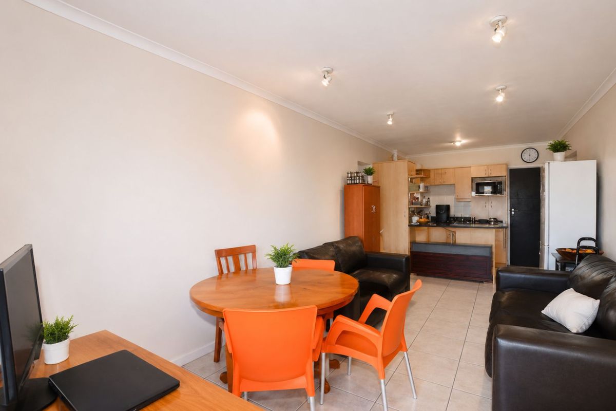 Apartment For Sale in Royal Ascot - Photo 4