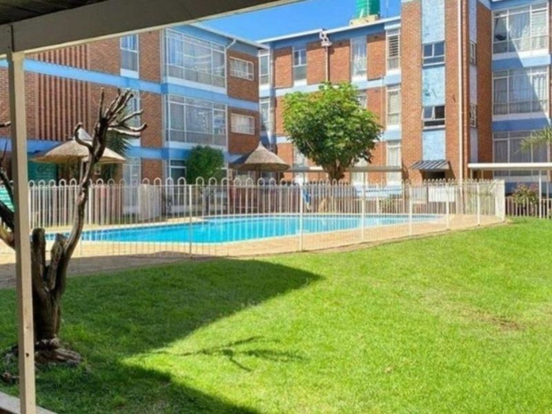 Apartment For Sale in Kempton Park Central - Photo 2