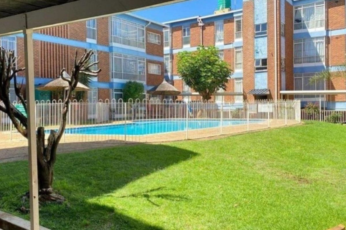 Apartment For Sale in Kempton Park Central - Photo 2