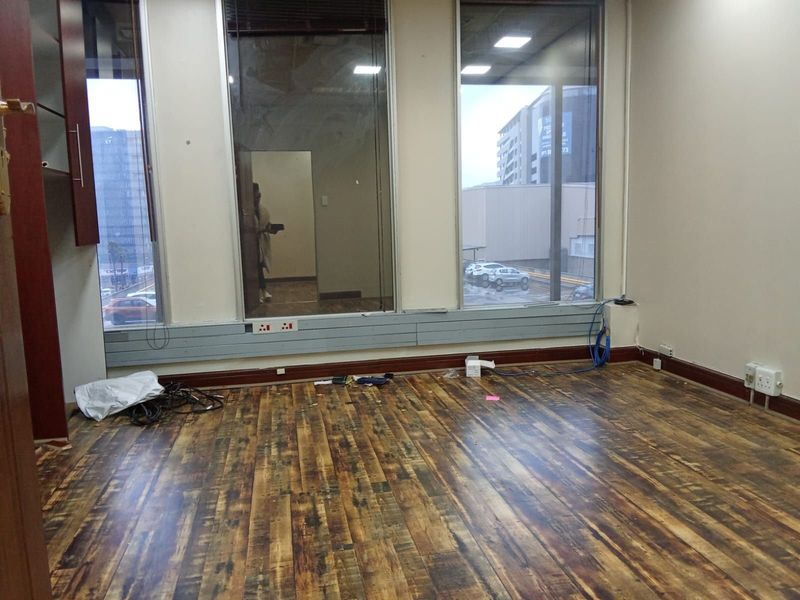 Commercial To Rent in Sandton Central - Photo 6