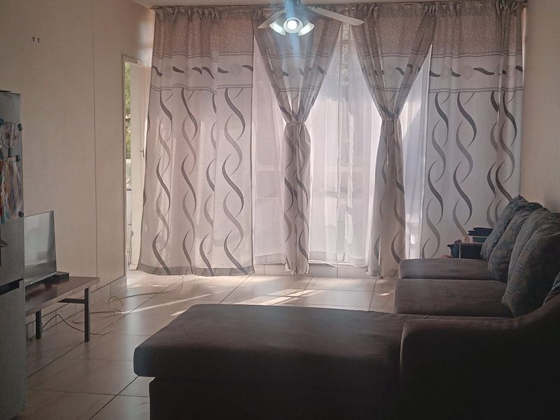 Apartment For Sale in Arcadia - Photo 3